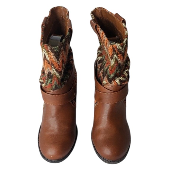 Soda Aztec Tapestry Chunky Heel Baggy Buckle Boots – Size 7.5 - Picture 7 of 16